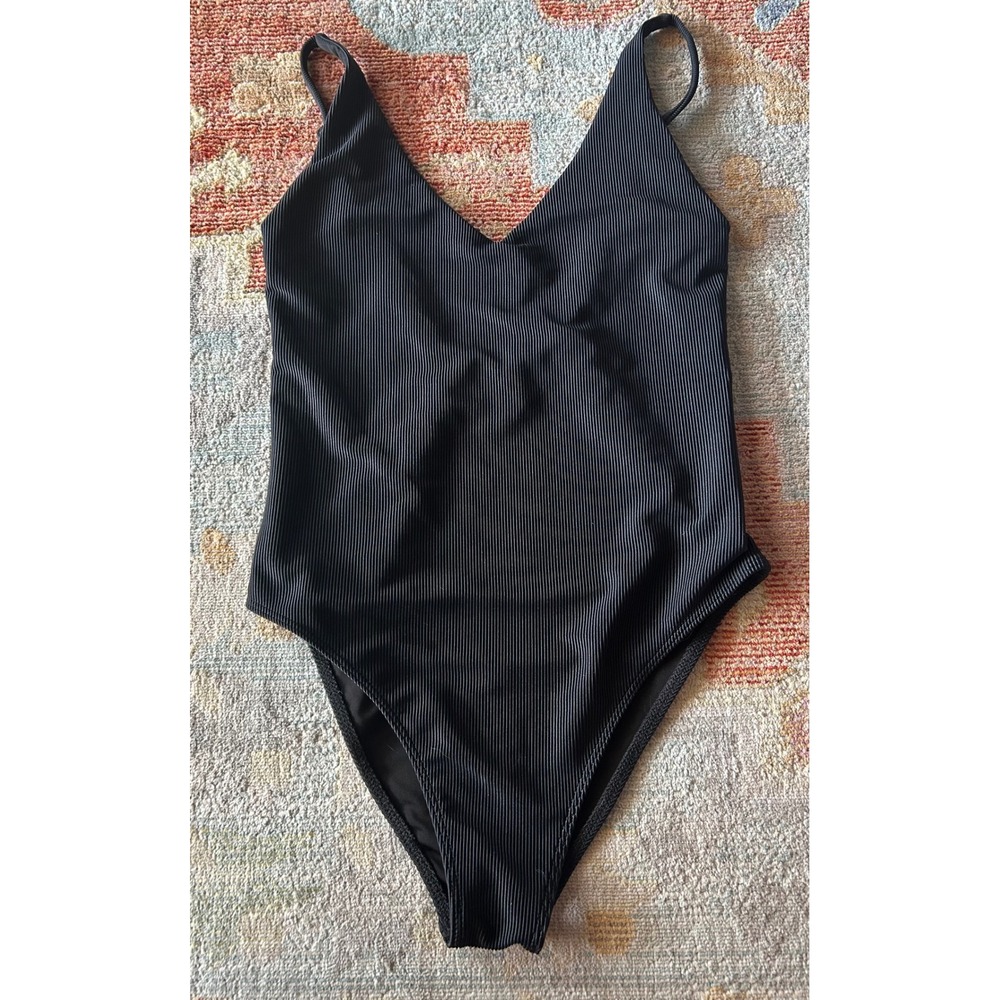 Beach Riot Black Ribbed One Piece Swimsuit V-Neck Adjustable Straps M
